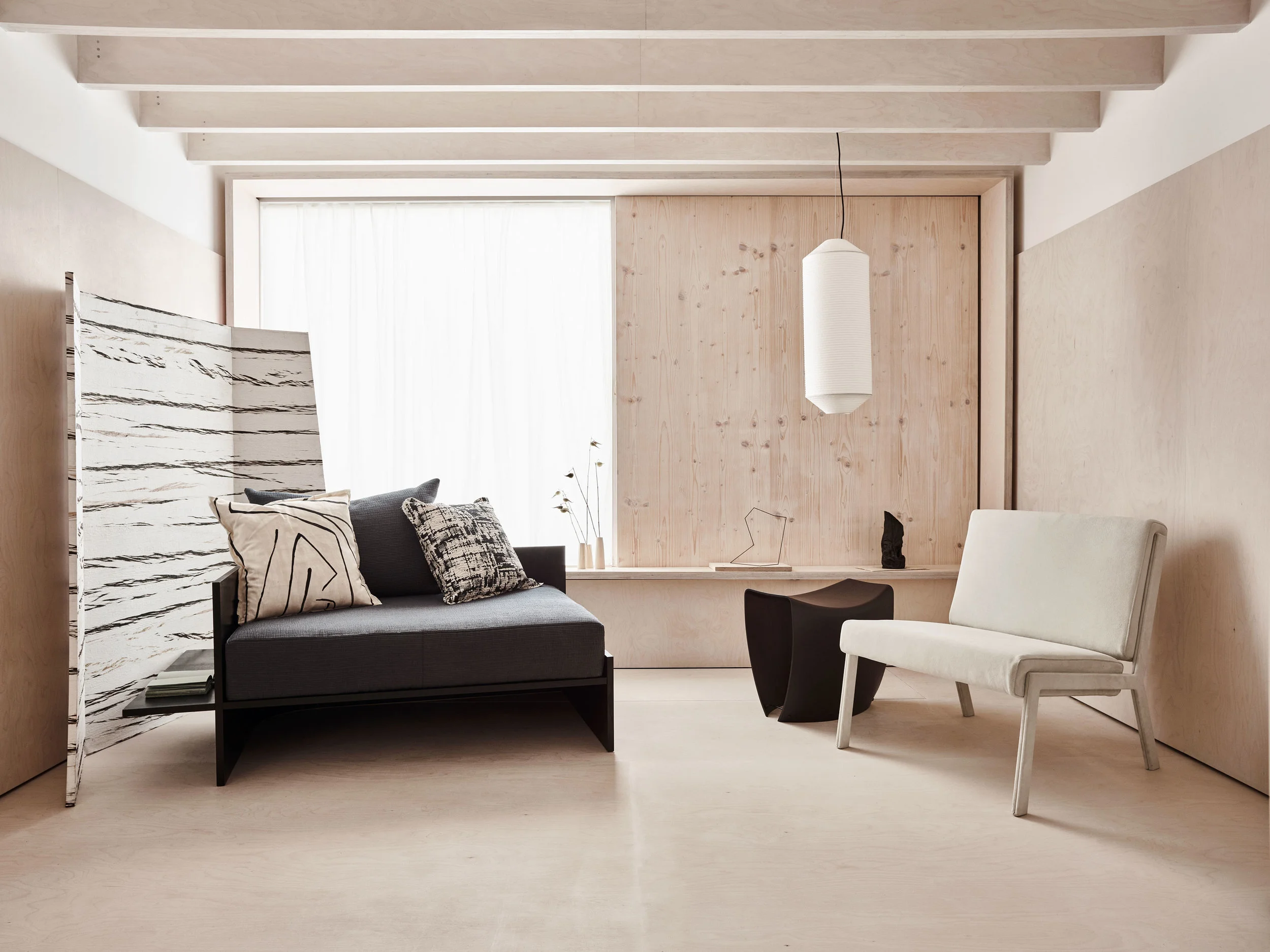 Client: ELLE Decoration Project: Paper & Ink Photographer: Jake Curtis