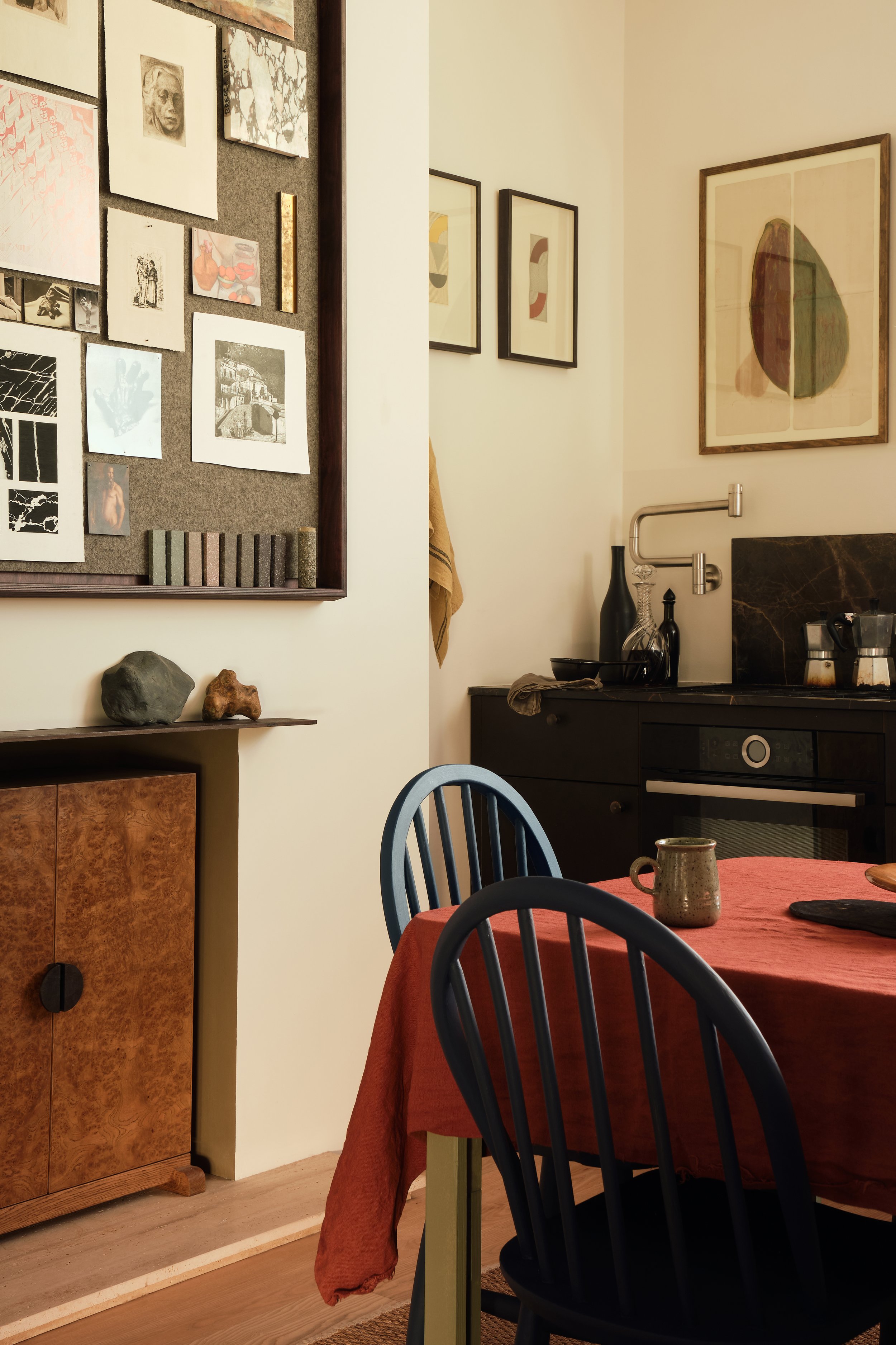 Client: Mosley Thorold Project: Mildmay Apartment Photographer: Ollie Tomlinson