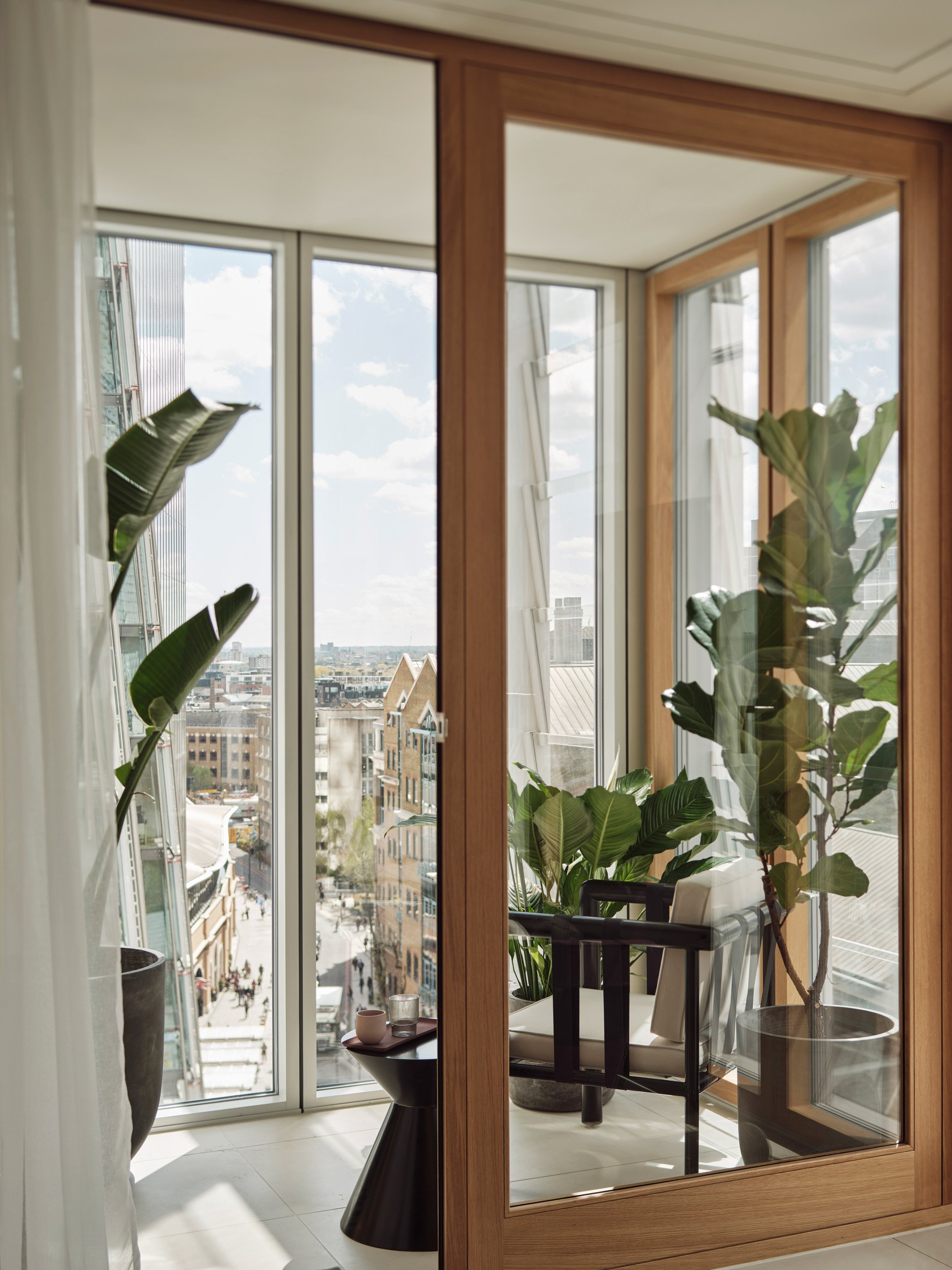 Client: REM Project: Shard Place Photographer: Nick Rochowski