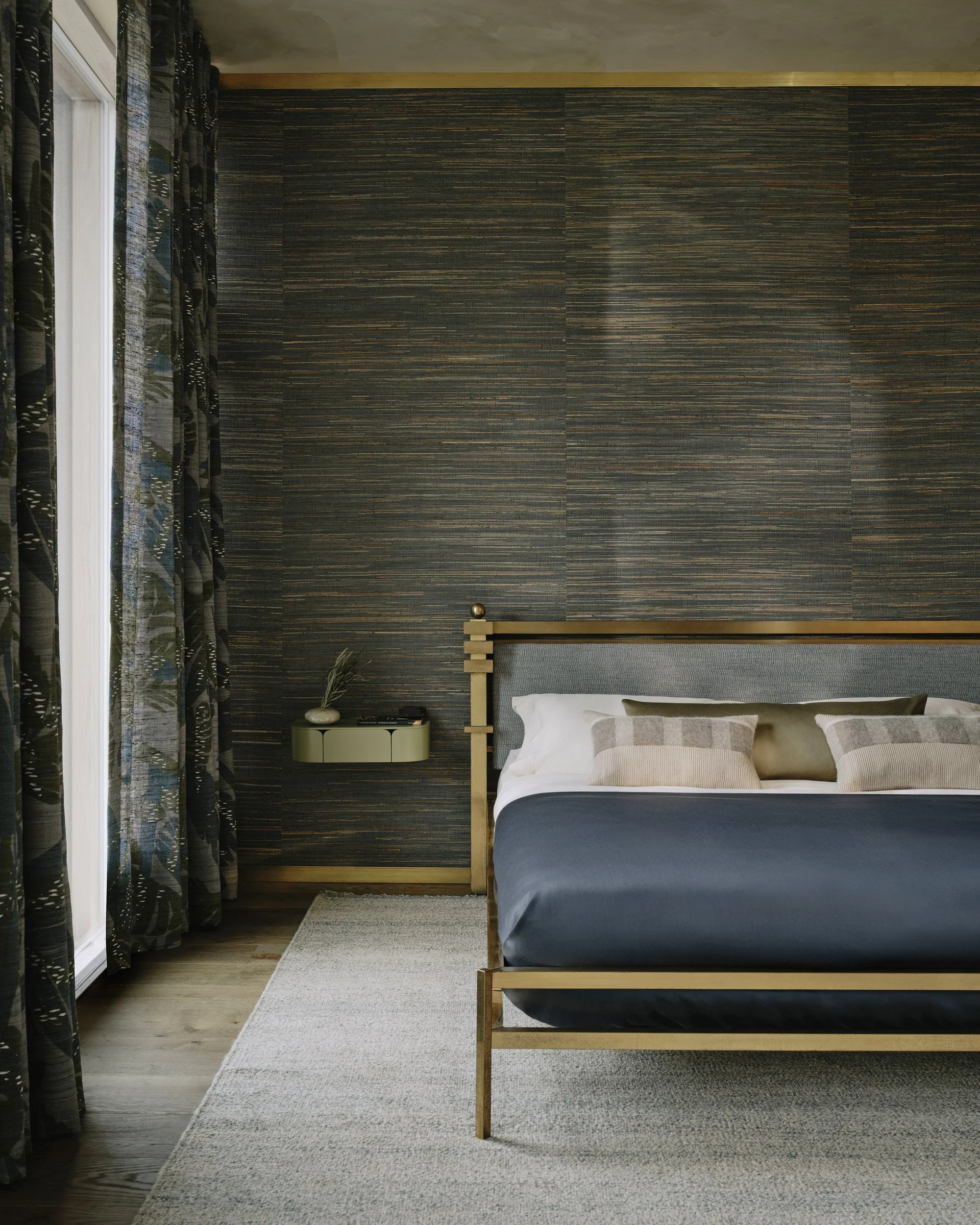  Client:  Larsen   Project:  2026 Collection  Photographer:  Christopher Horwood  