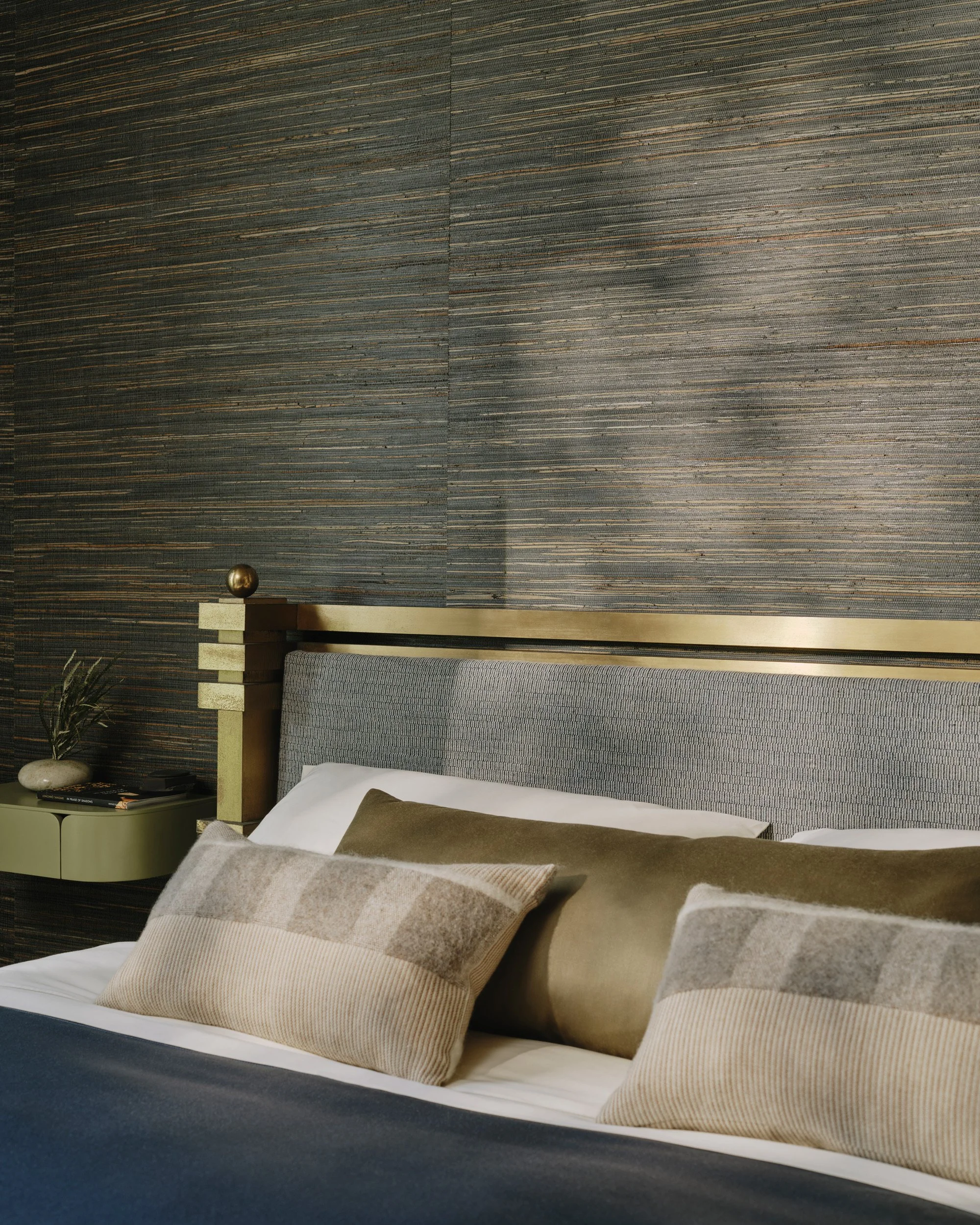  Client:  Larsen   Project:  2026 Collection  Photographer:  Christopher Horwood  