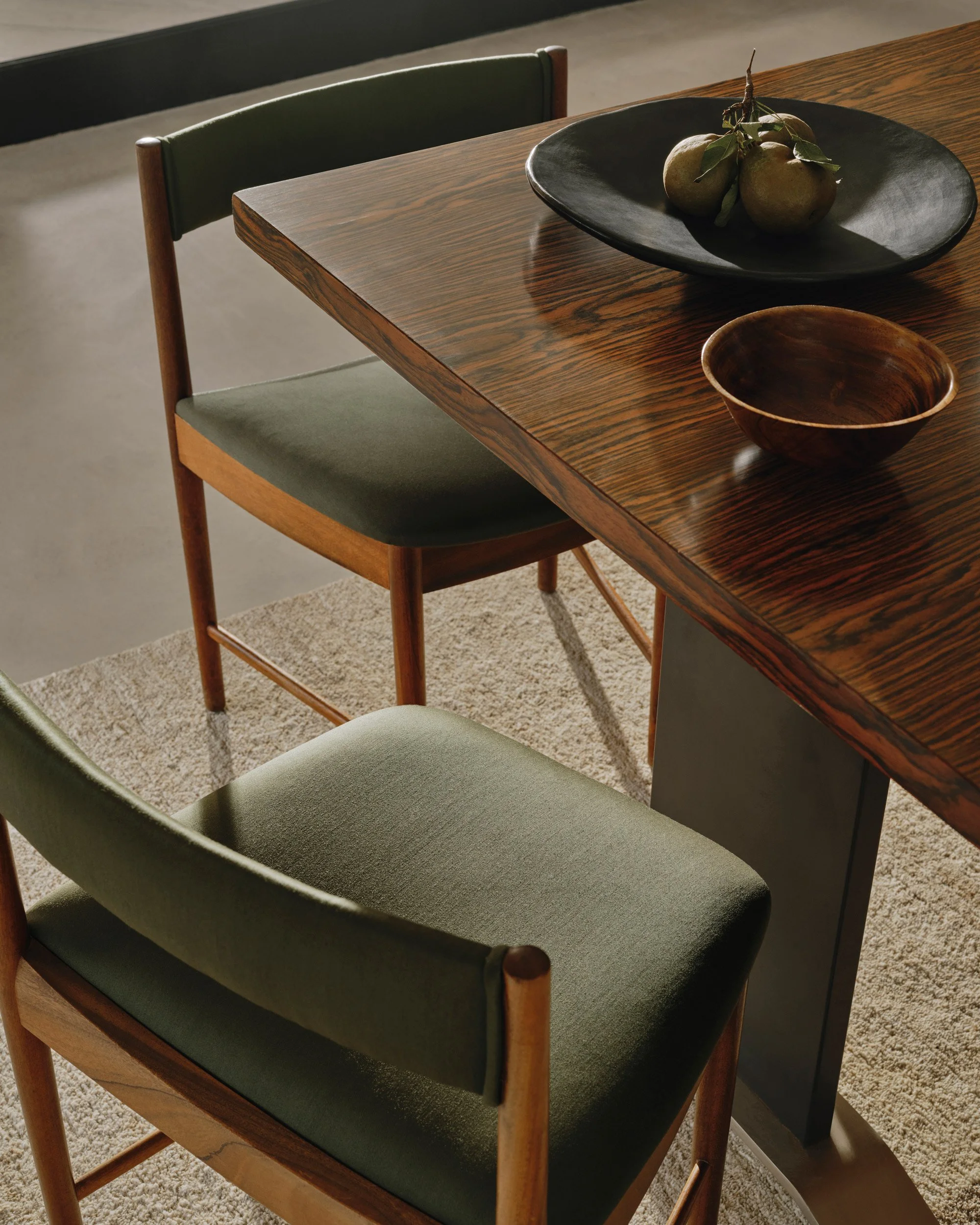  Client:  Larsen   Project:  2026 Collection  Photographer:  Christopher Horwood  