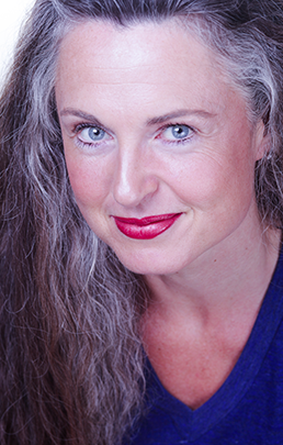 Jennifer Steil