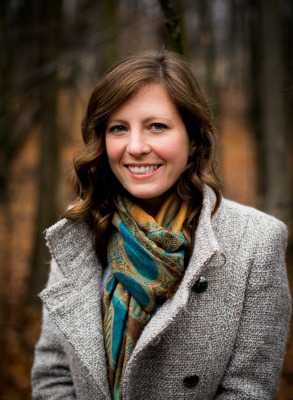 Lindsay Starck (Photo credit: Victoria McHugh Photography)
