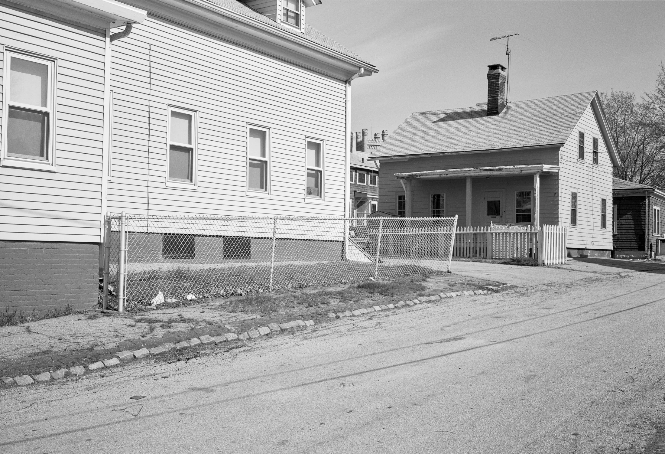 Armory_TriX_69_ 001