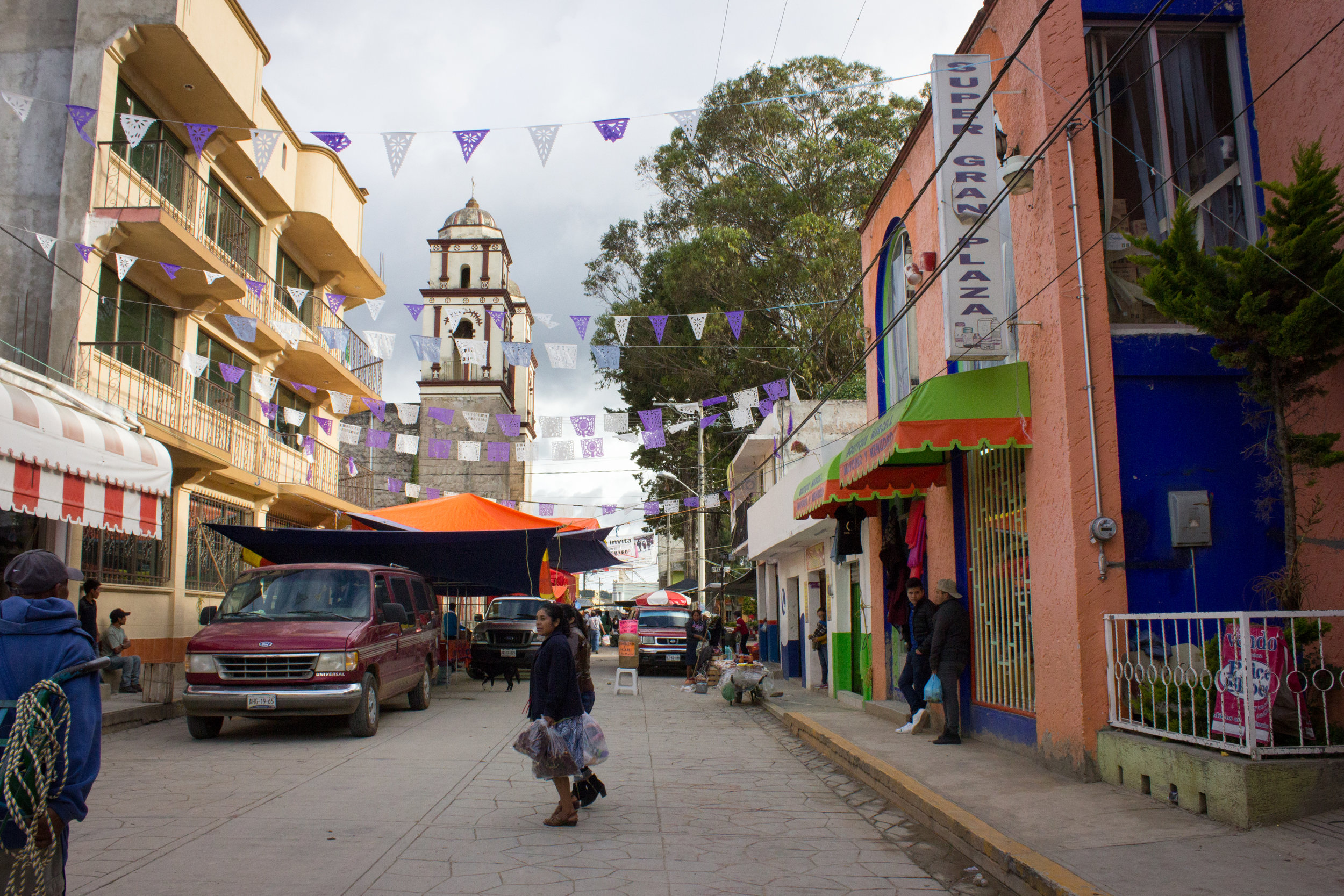 The town of Chalcatongo, where twelve of us caravanned on June 28. Ilene and I spent four nights here, spending the majority of our trip with the Ruiz family and their church body in the village of nearby Chapultepec.