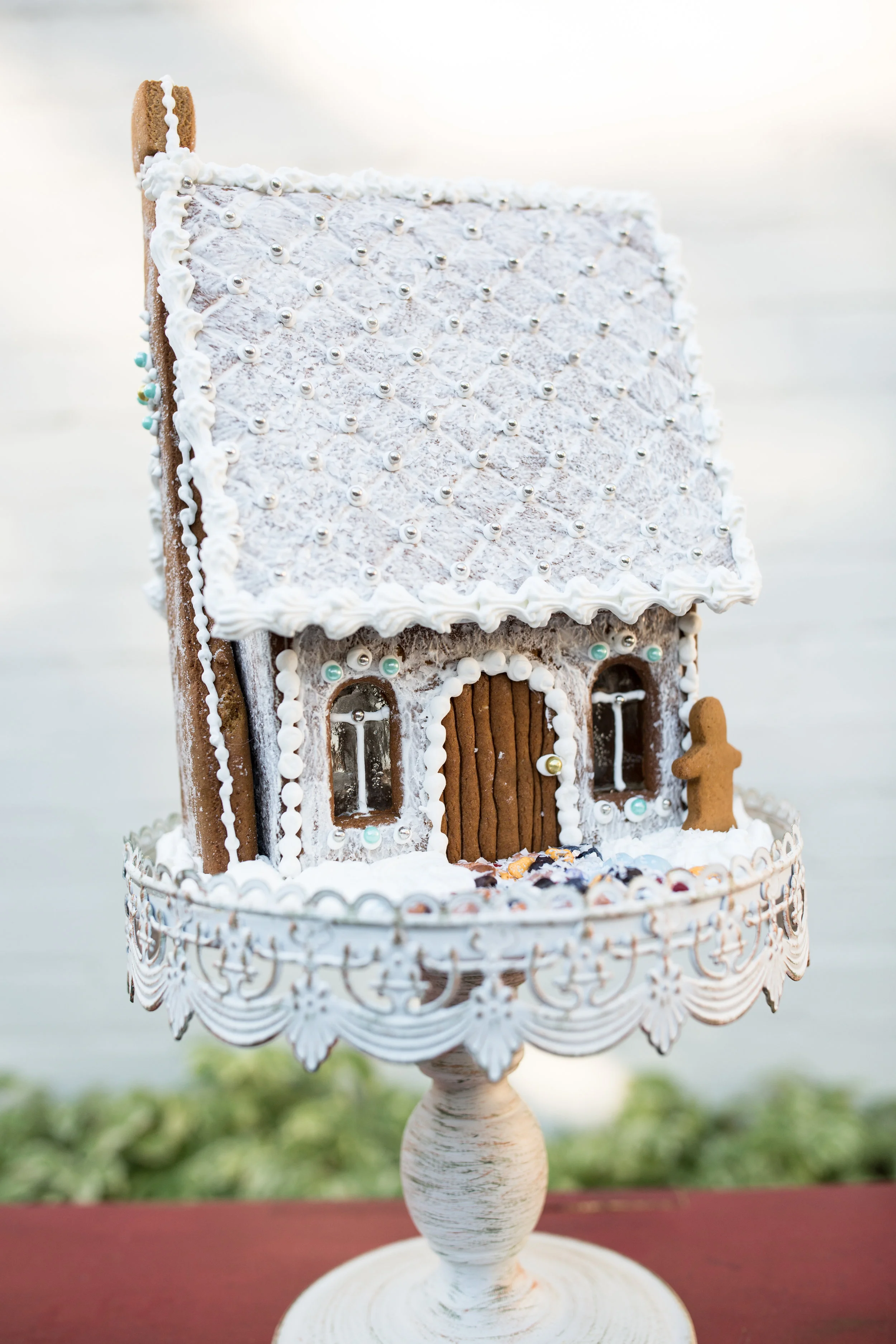 Sierra - Winter Holiday