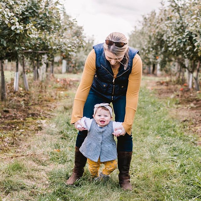 Reliving one of my favorite days from this fall. 😍  The day she turned 7 months old we took her to an orchard and had one of the best Sunday Fundays ever. I see a little tradition starting here and I'm so excited about it. 💜 
Next year she will be 
