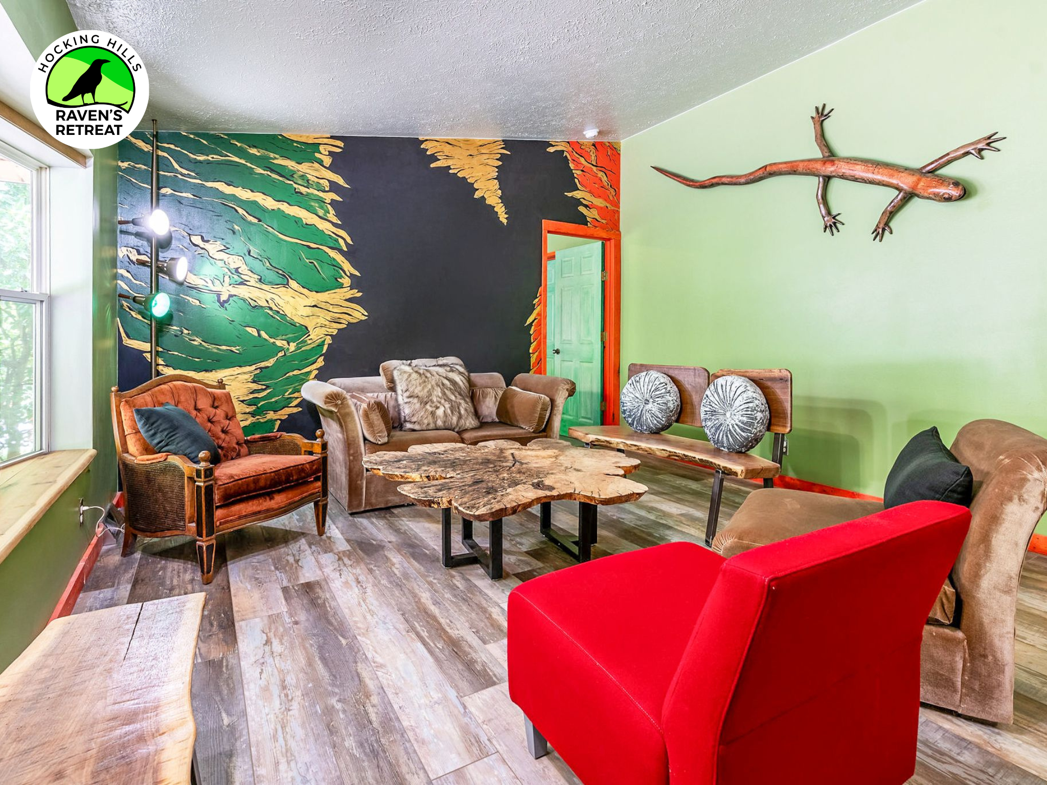 Retreat Center Raven's Retreat Hocking Hills 0018.png