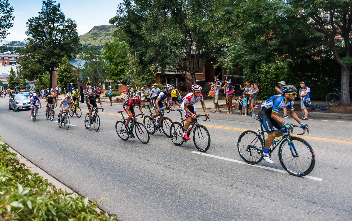  Breakway Group Up Golden Hill