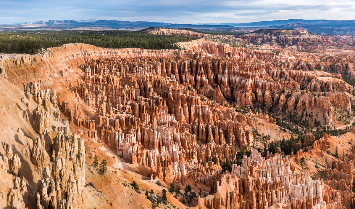 Viewing Bryce Canyon Amphitheaters