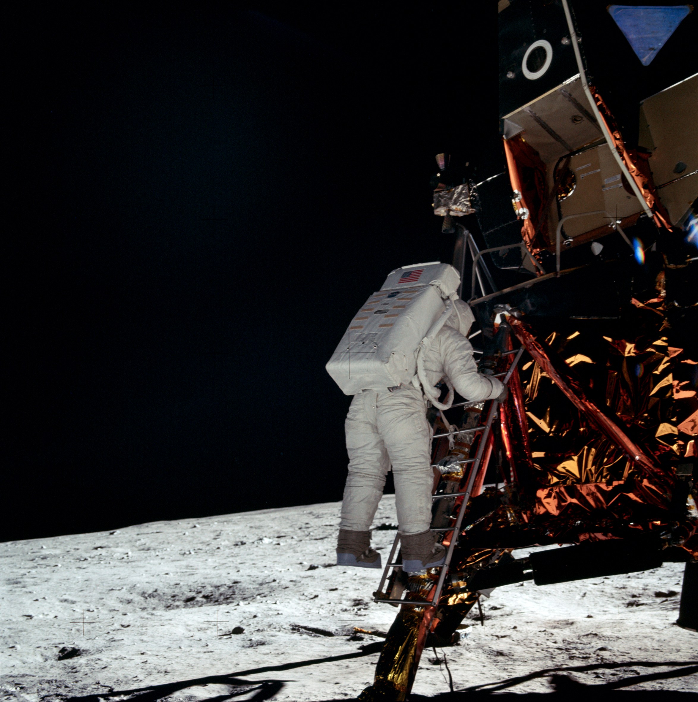Россия была на луне. Миссия на луну Аполлон 11. Аполлон 11 1969. Лунный модуль Аполлон 11.
