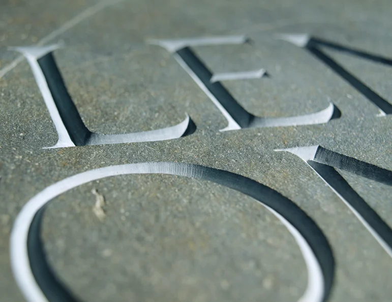 silent_stone_detail_72dpi.jpg