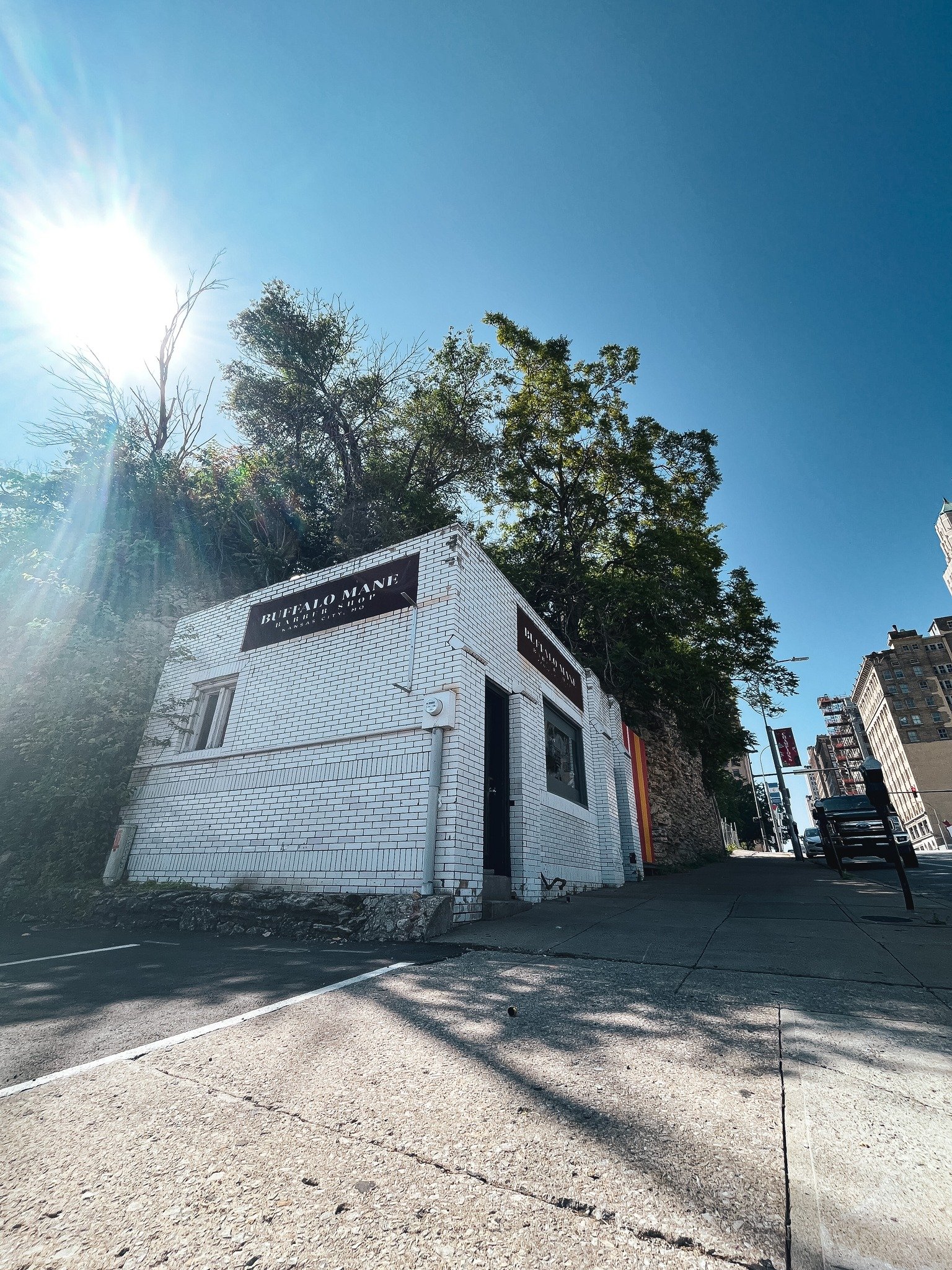 It's a beautiful day in the neighborhood!

Stop by, get cleaned up for the weekend, and have a whiskey with us. 

#whiskeyfriday🥃