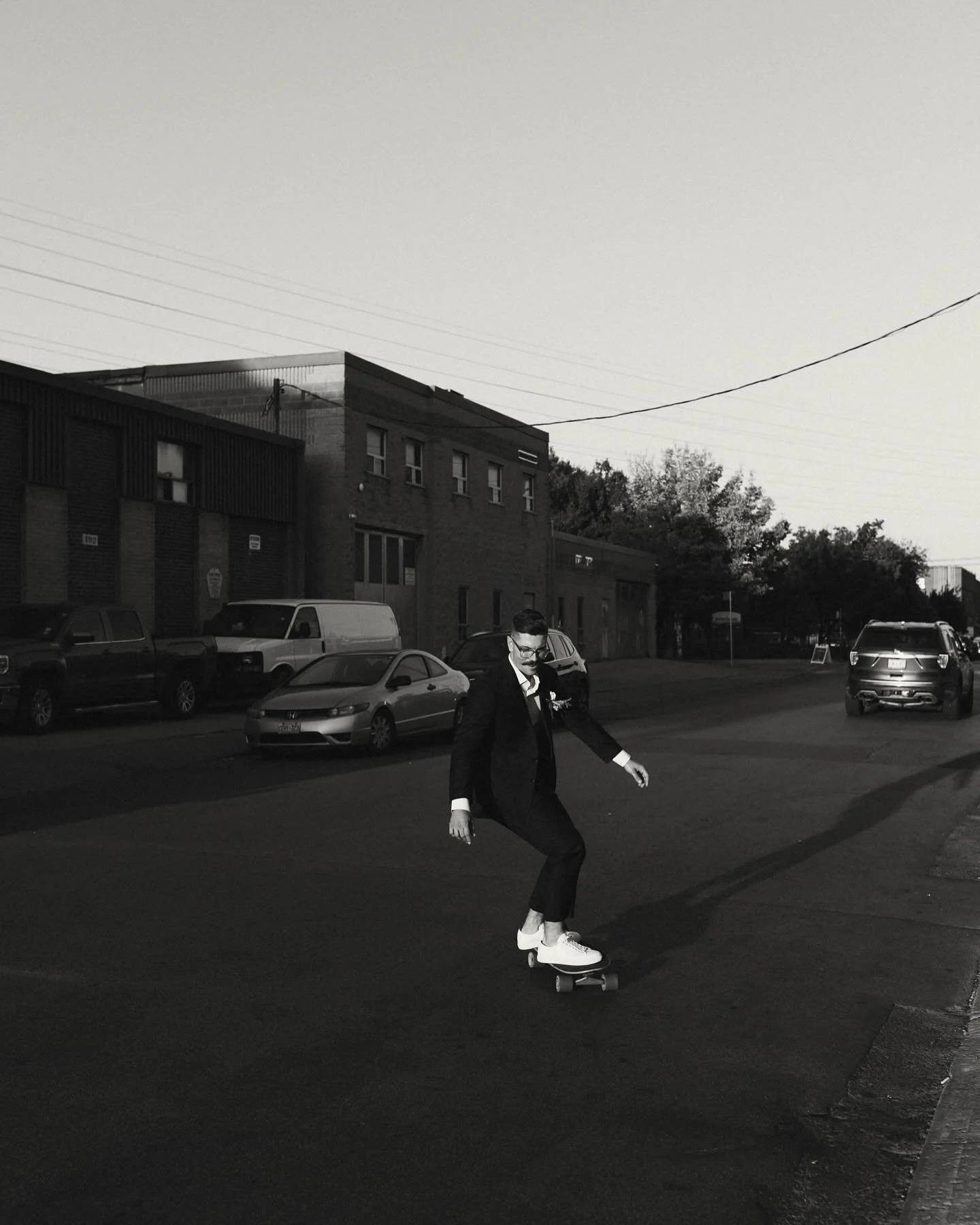 Meghan + Mike 🛹🍇🥂🐶🌿