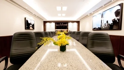 servcorp_ifc_boardroom__history__260x150.jpg