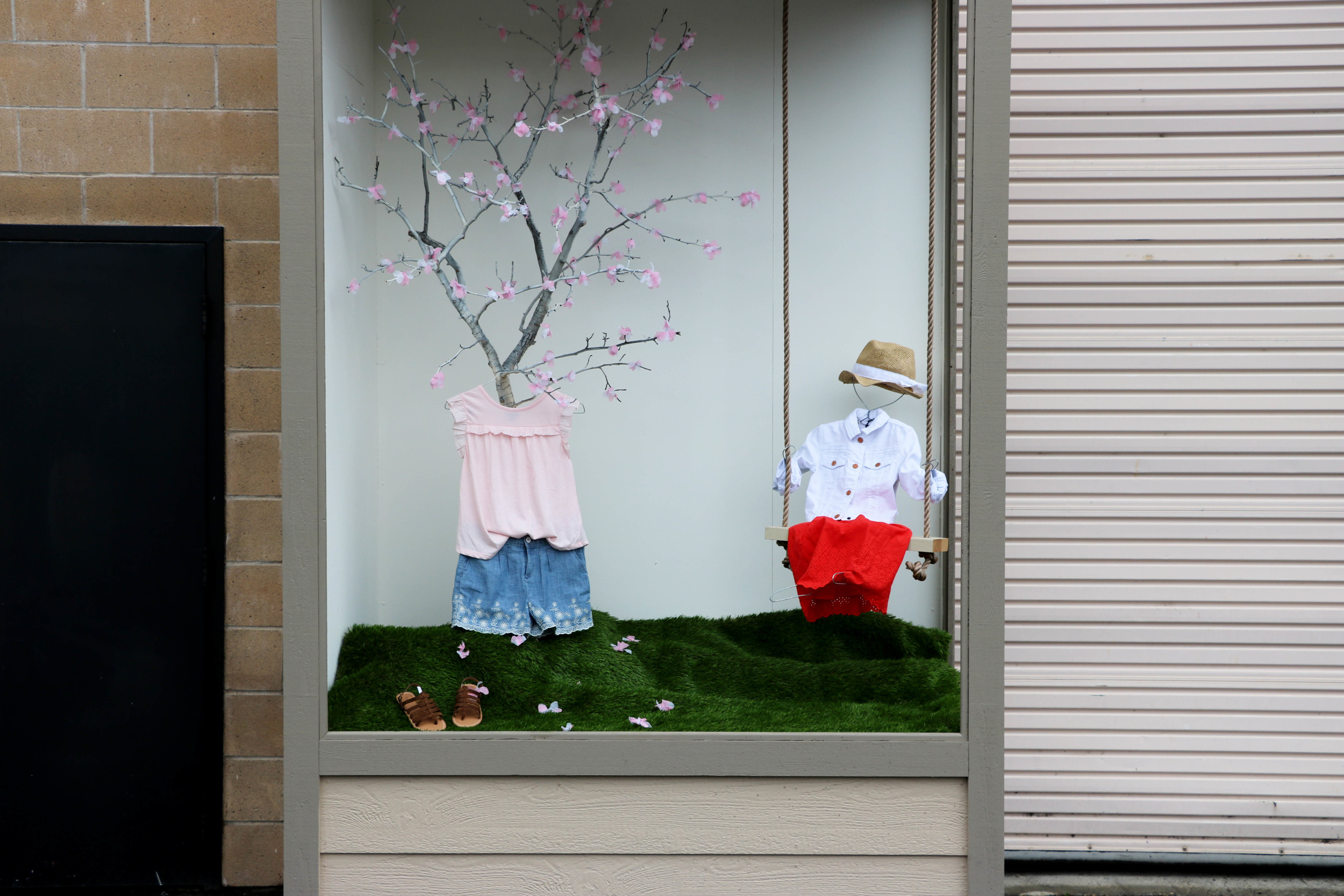Display2_3.jpg
