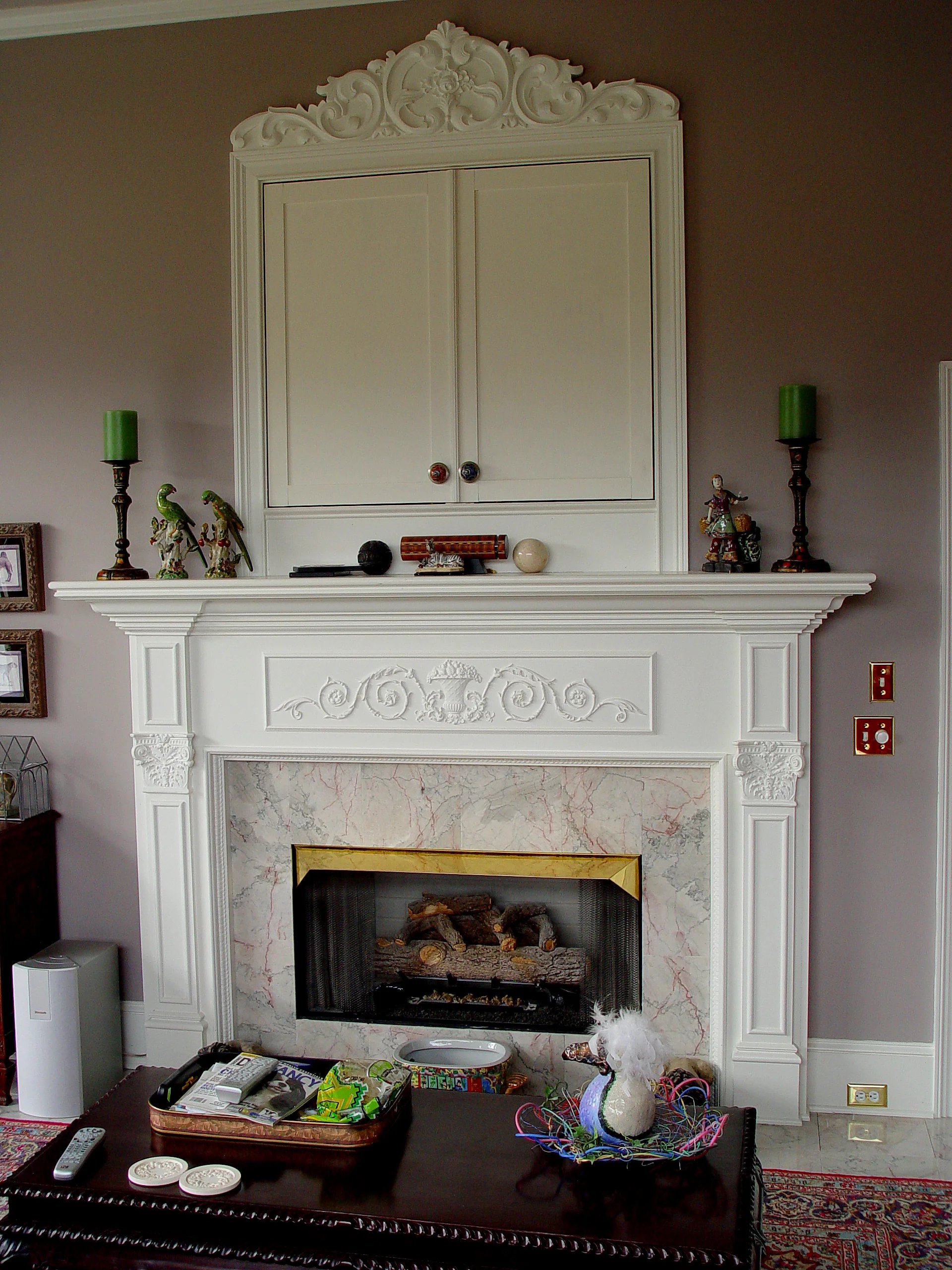 Mantel and TV cabinet.jpg