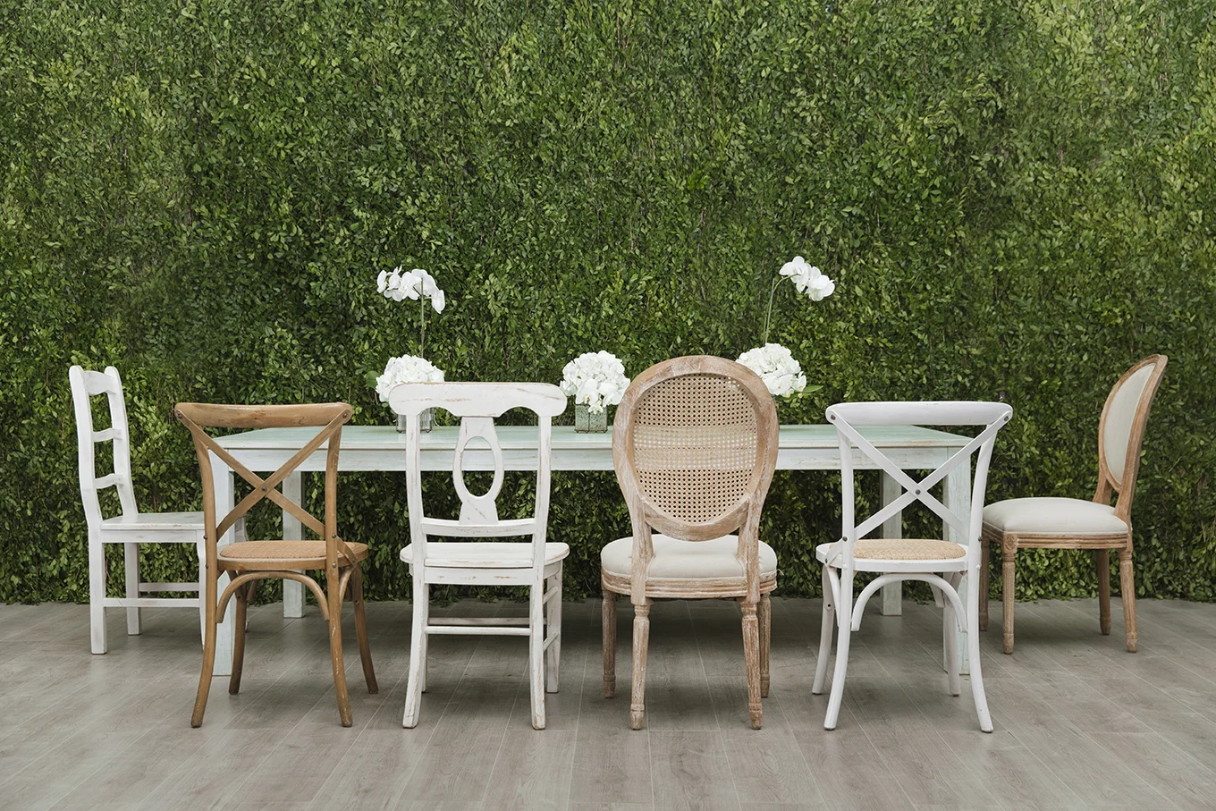 _Mesa Menta _Silla Wash Clasica _Silla Crossback Moka _Silla O _Silla Carlota _Silla Crossback Blanca _Silla Louis XV