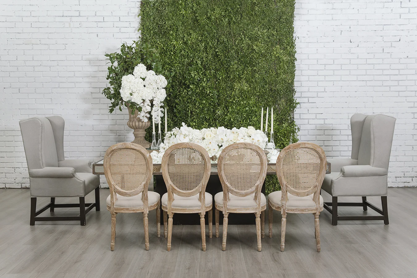 _Sillon Bergere _Mesa de Espejo Rectangular _Silla Carlota