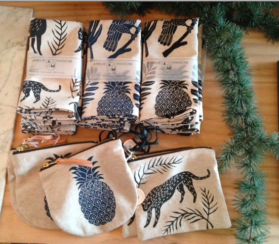  Printed Fabric Pouches and Napkins by Amelie Mancini 