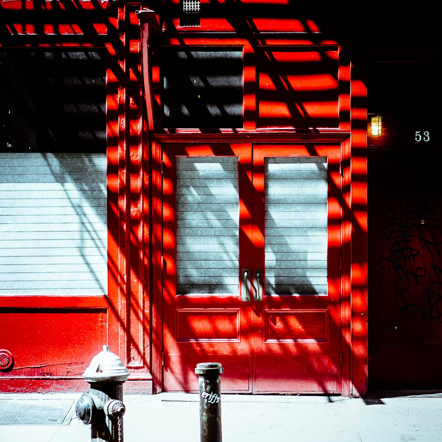 Review by Nicolette, Cannes, France