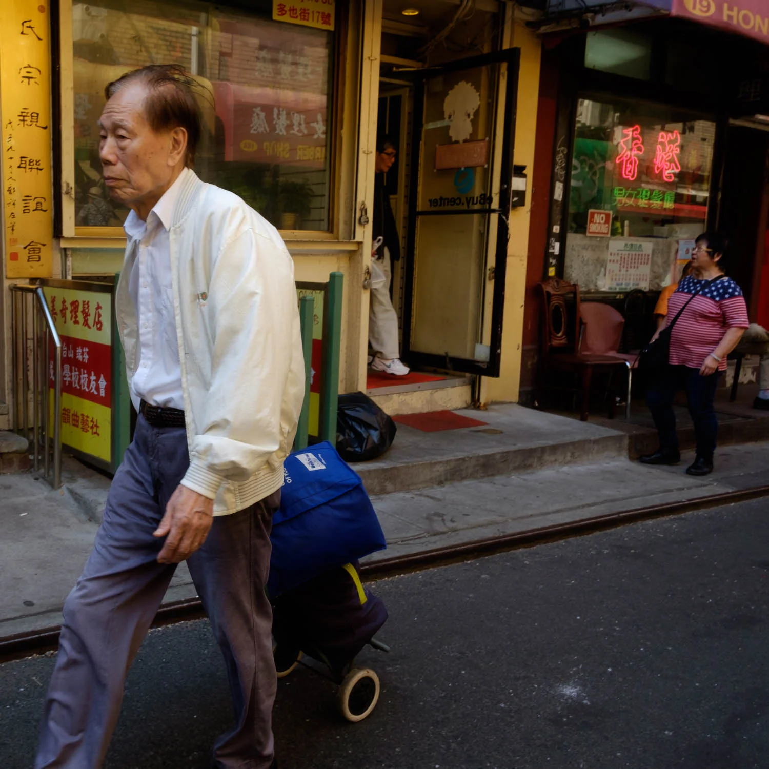 Review by Leonie, Sydney, Australia