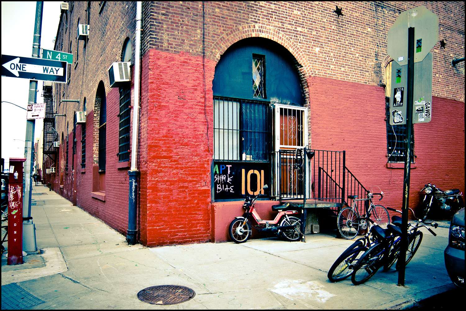 Williamsburg Neighborhood Guide Shoot New York City 