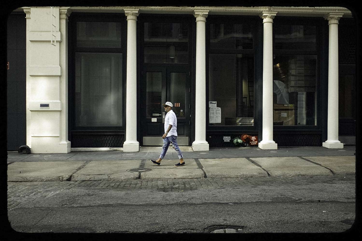 Review by Brian, Canberra, Australia