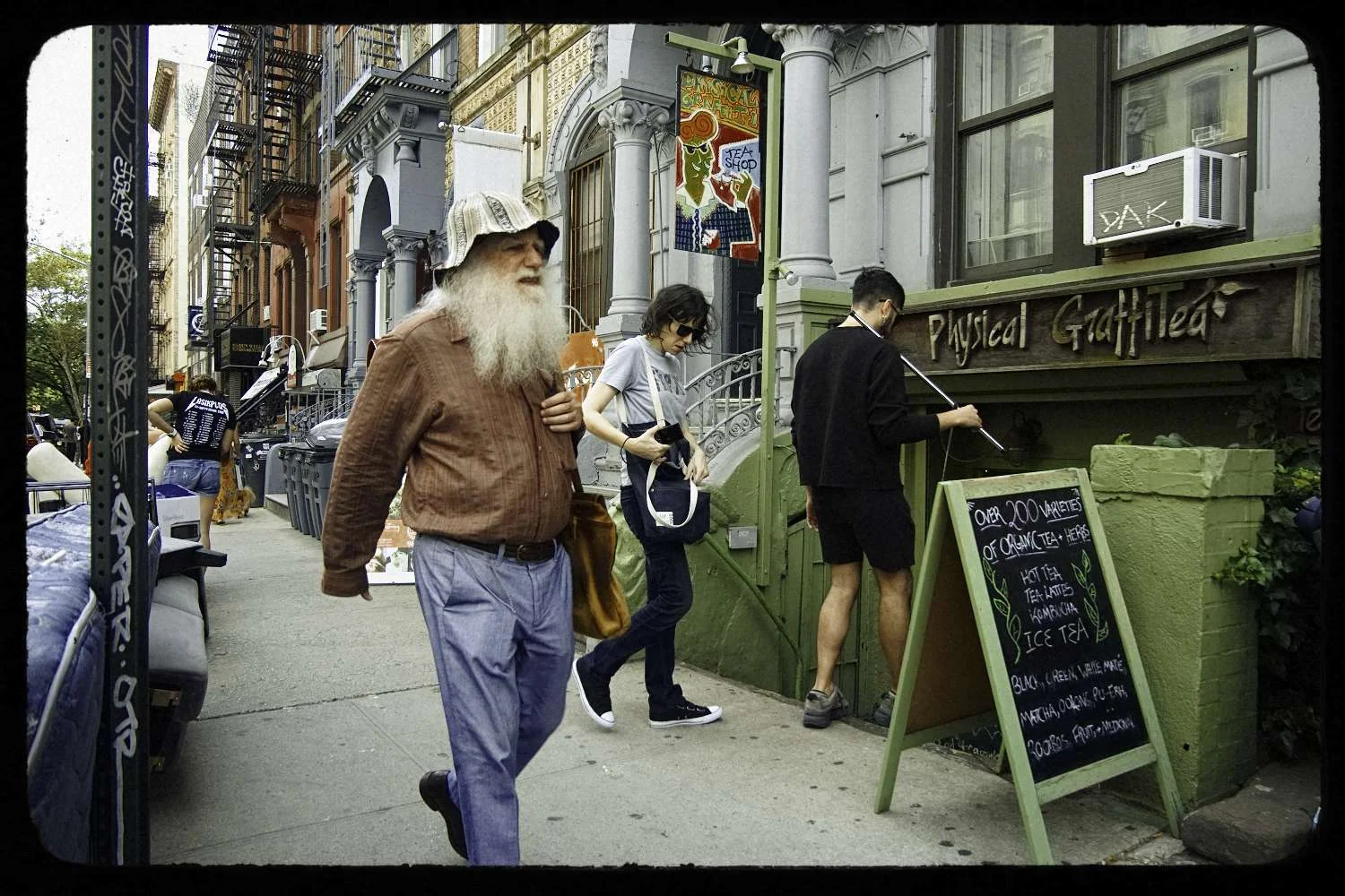 Review by Axel, Berlin, Germany