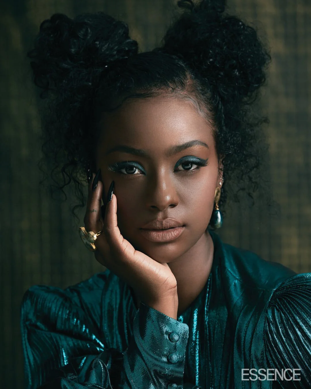 JustineSkye3.JPG