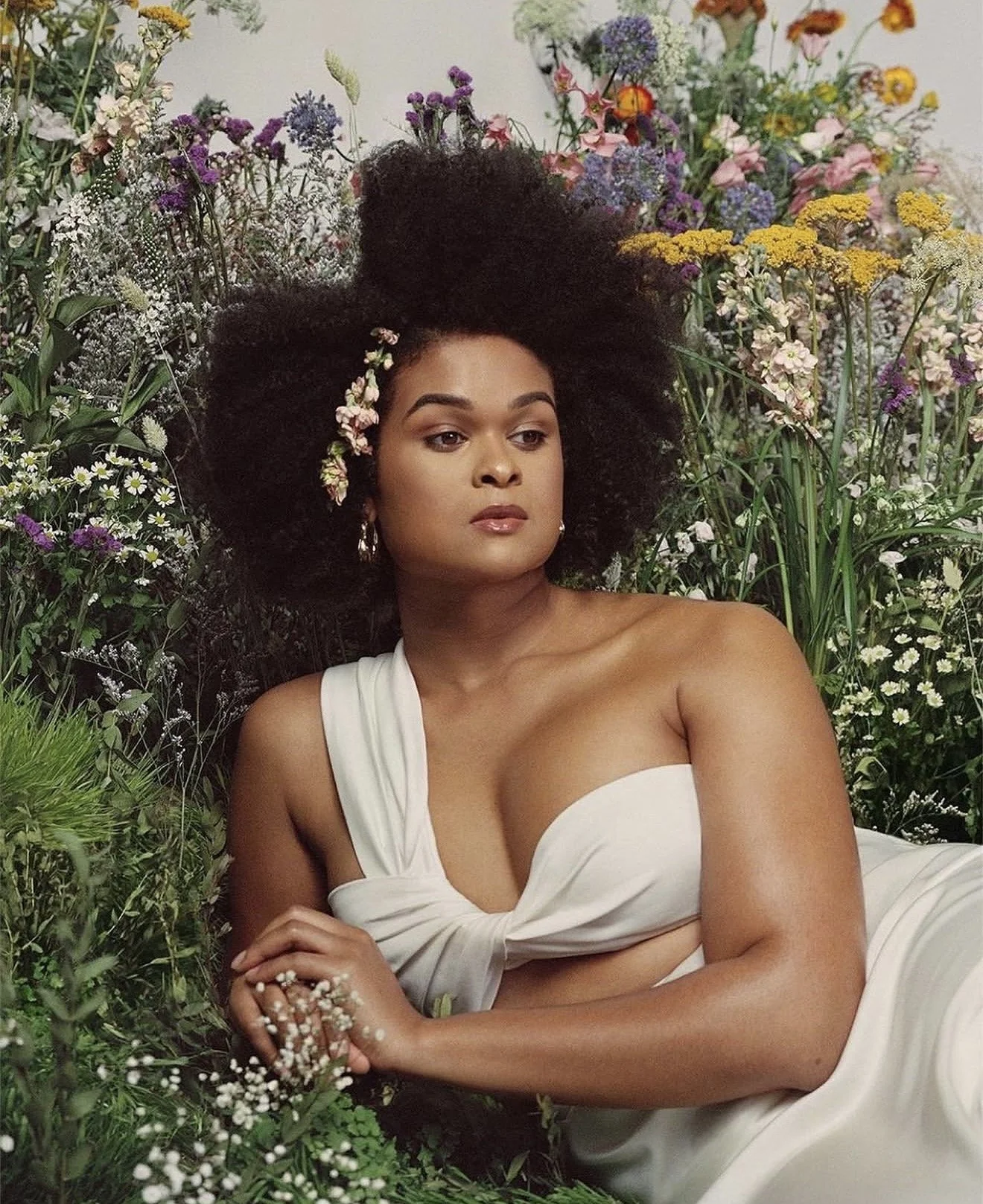BEATS BY DRE FLOWERS FOR BLACK WOMEN CAMPAIGN