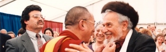 “The Dalai Lama and Rabbi Zalman Schachter-Shalomi.” Foto di Vita, 1997.