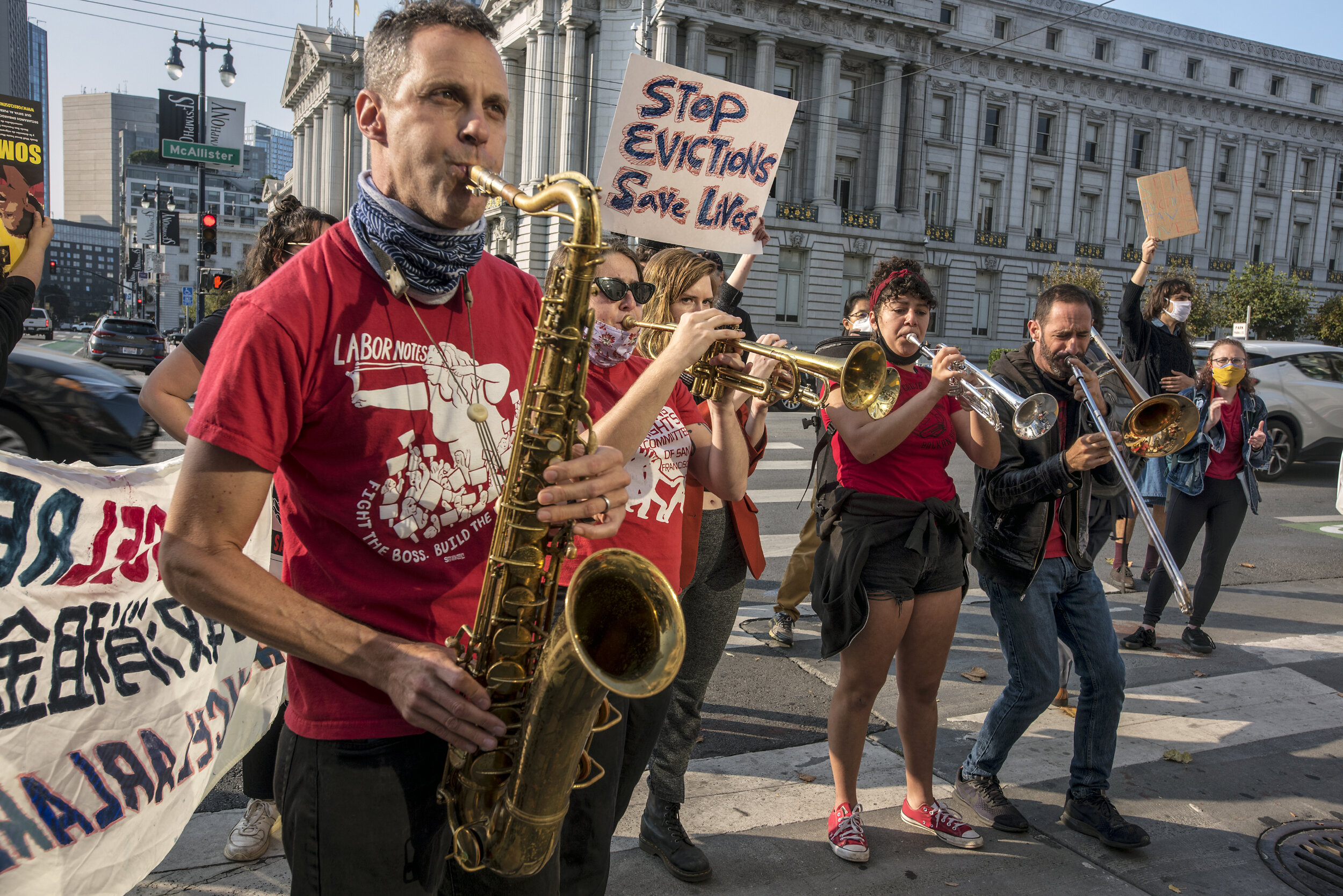  The Liberation Brass Orchestra plays in support of an anti-eviction rally. Social media posting by the Housing Rights Committee of San Francisco:  “On September 21st, SF courts will be evicting tenants. That can't happen. Housing is a human right - 