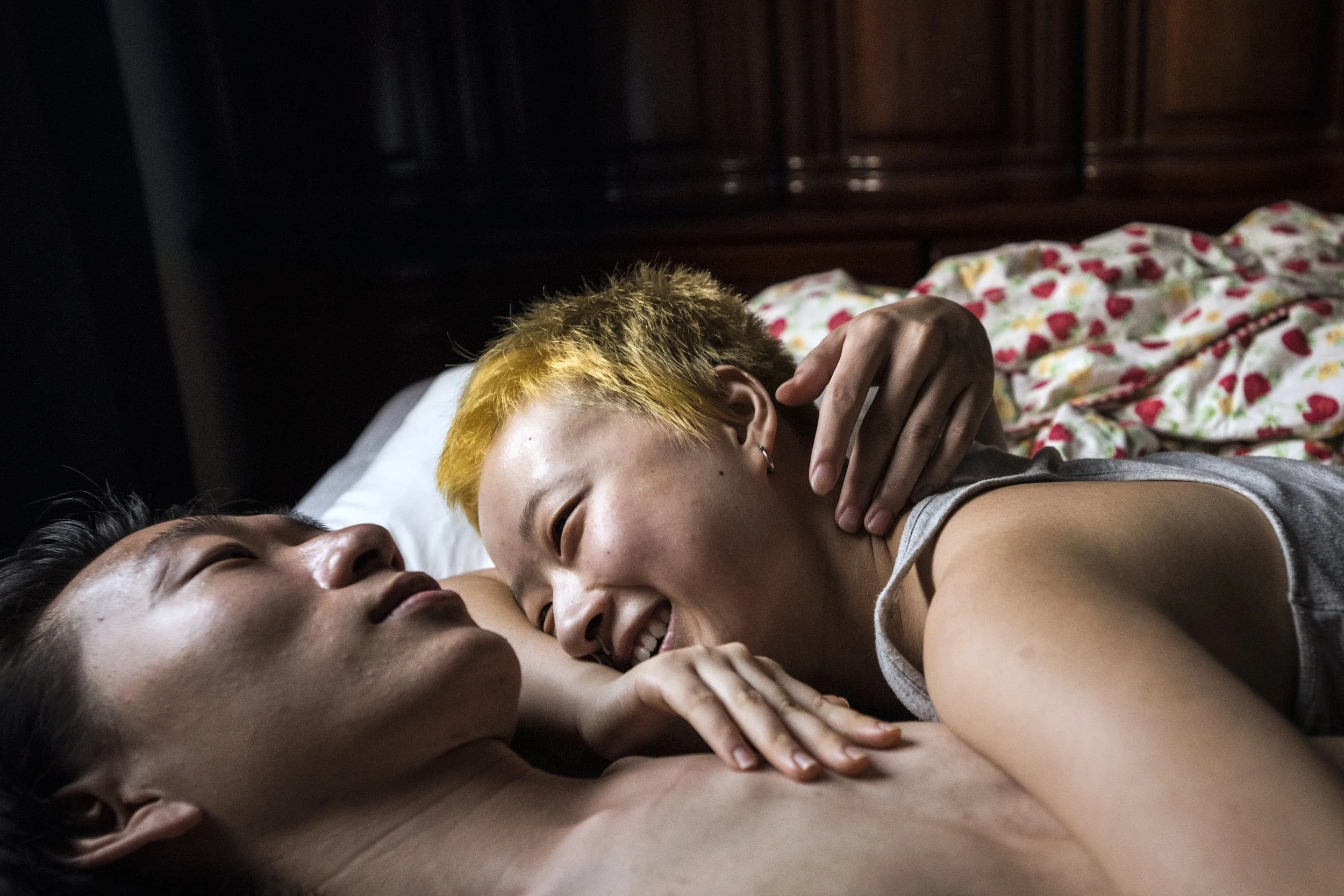  National Geographic.  Couple in their apartment.  Shanghai, China 