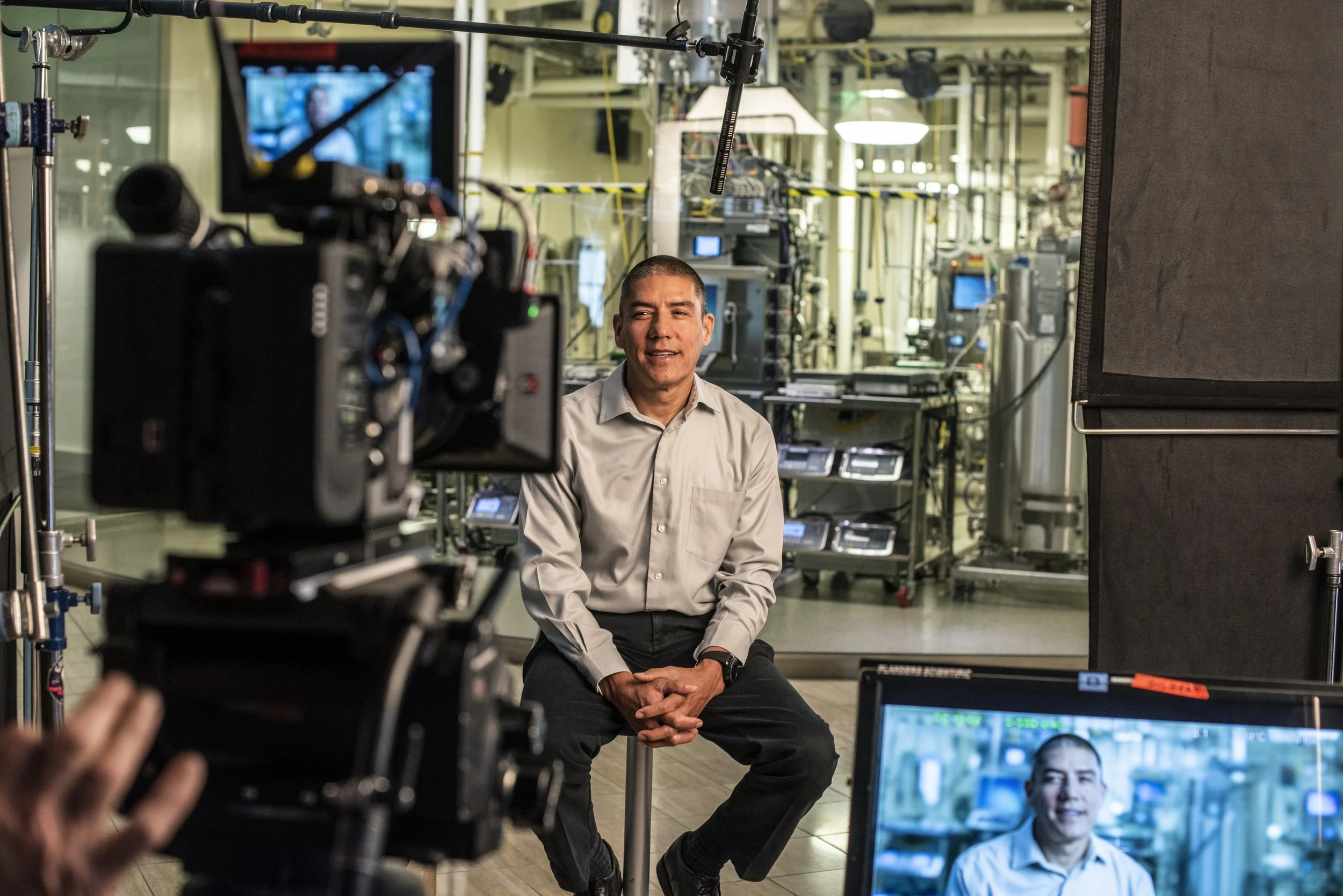  Fremont, USA.  Behind-the-scenes at Boehringer Ingelheim commercial shoot at pharmaceutical plant (for Boehringer Ingelheim) 