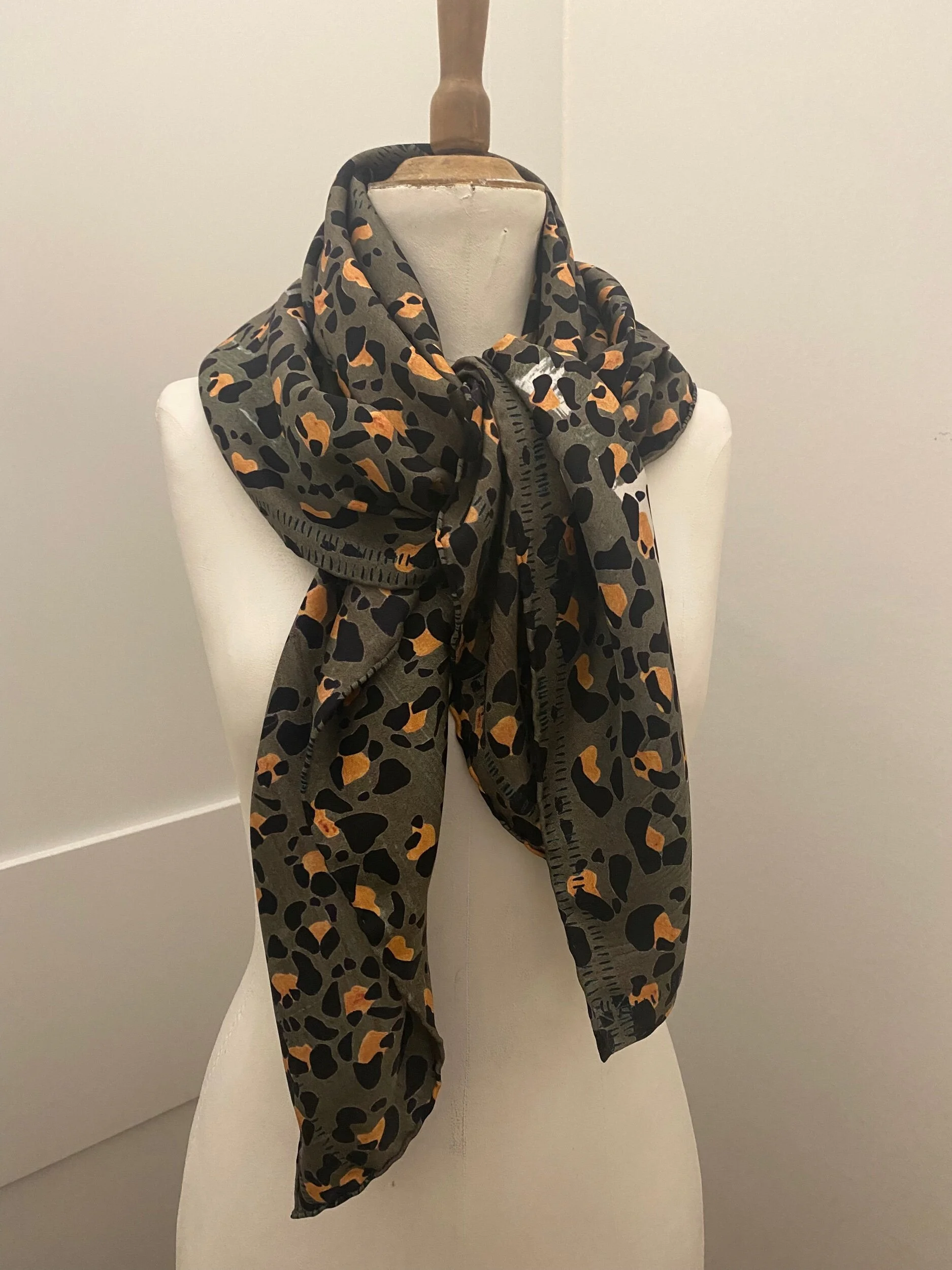 CD8DF312-0231-4F1B-A548-E8C652B04295