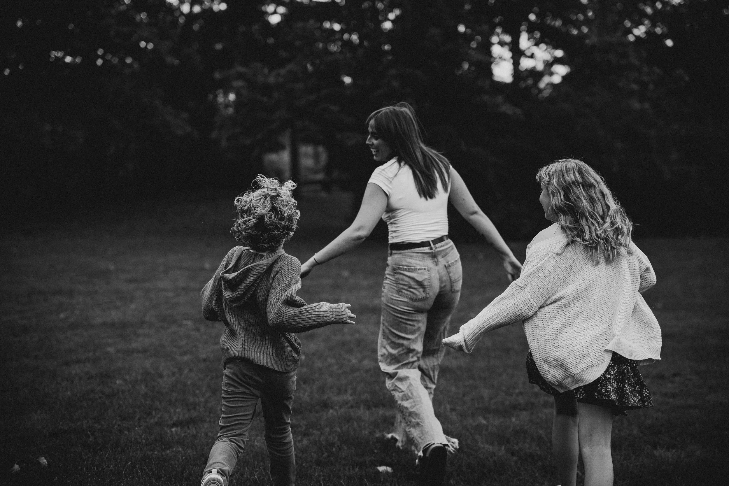 2024-1006_Laura + Fam (24).jpg