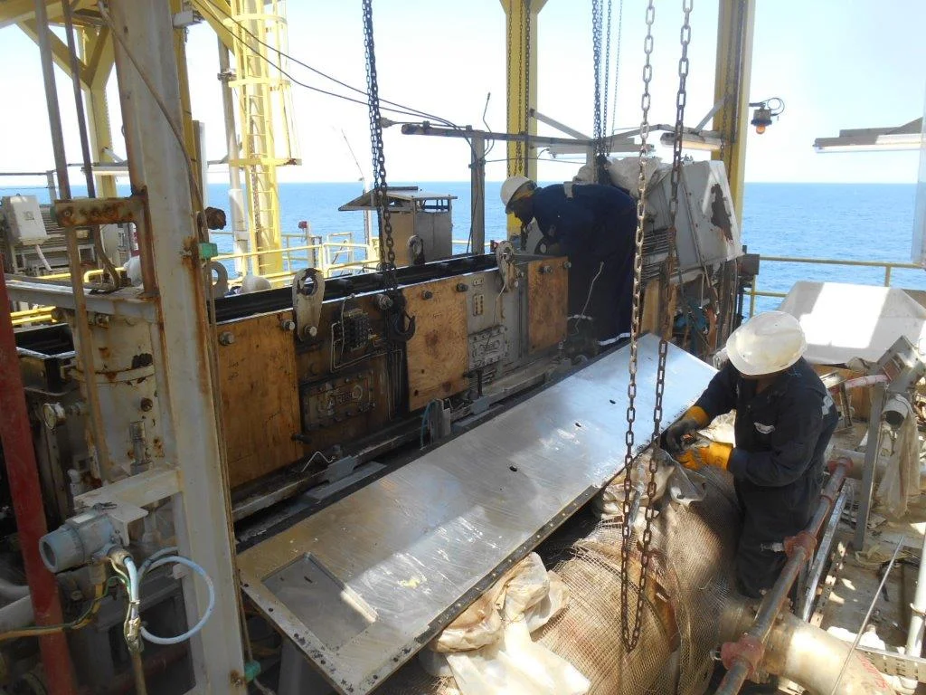 Rigging-Asembly-Cleaning-Back on Foundation (1).jpg