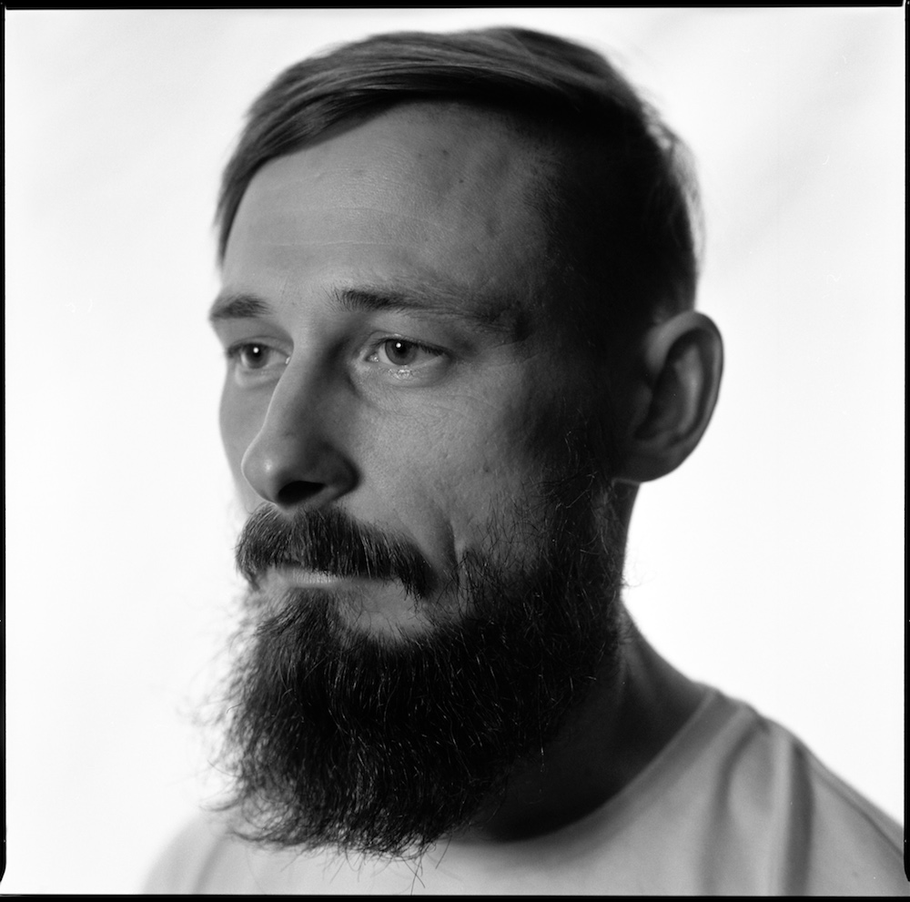 Colius001Bronica.jpg