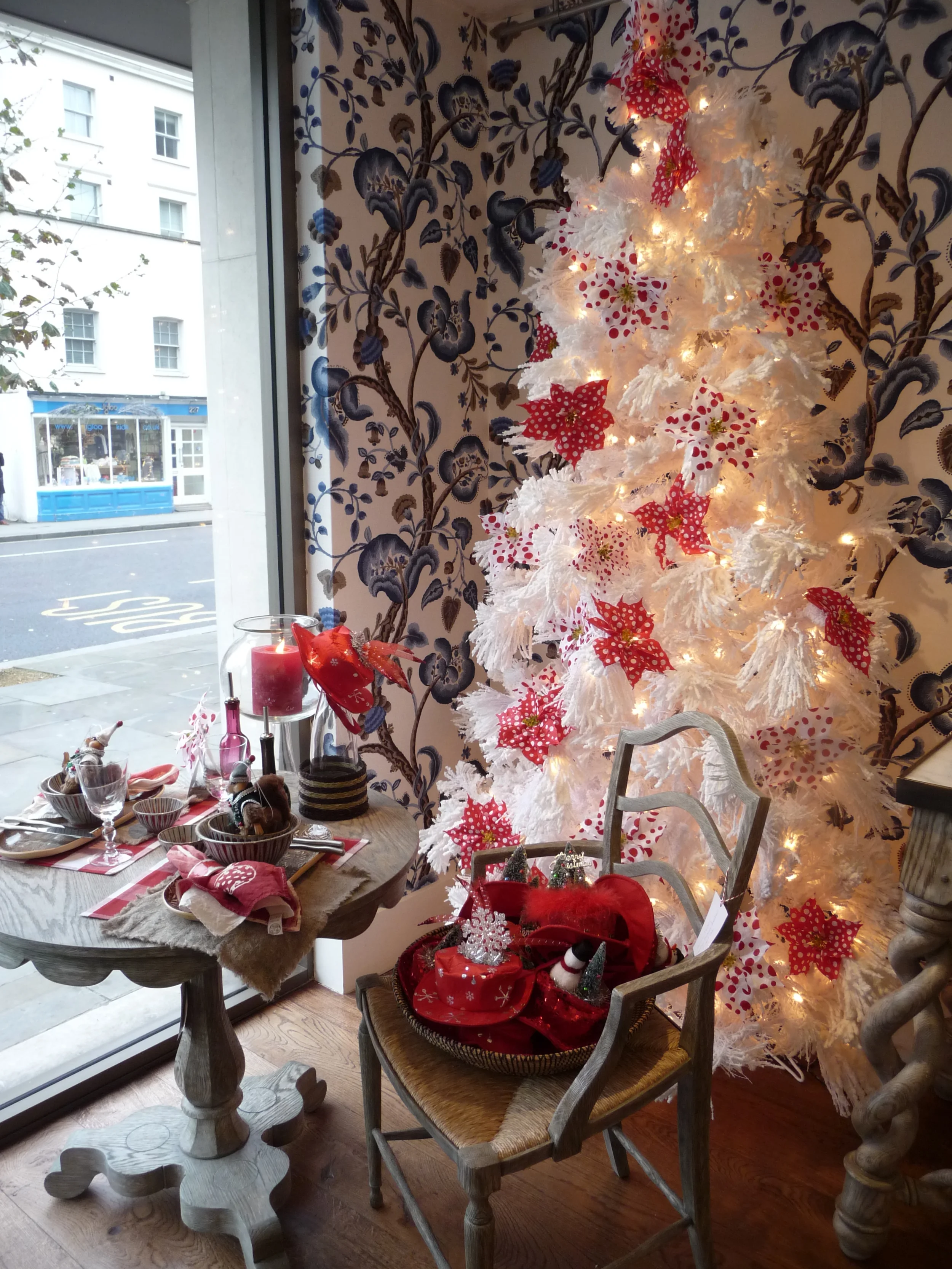 London style: a very Chelsea Christmas