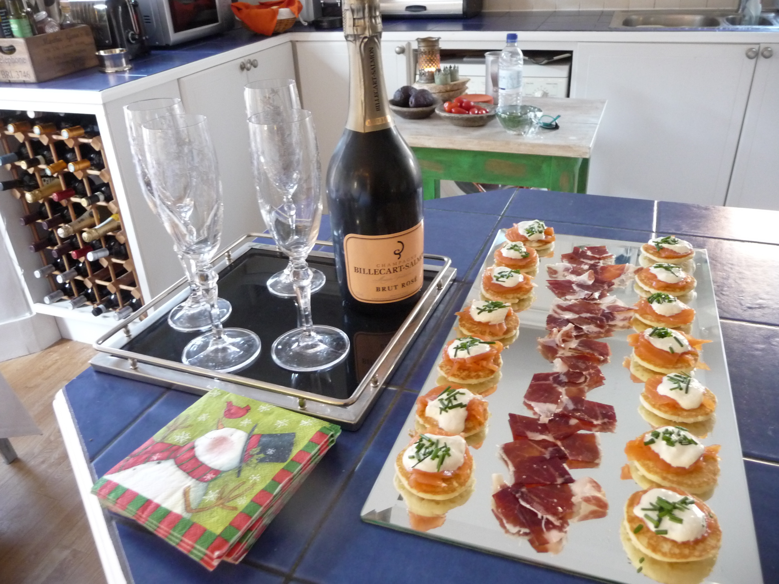  Smoked salmon blinis and Iberico ham with Billecart Salmon Rose champagne at noon 