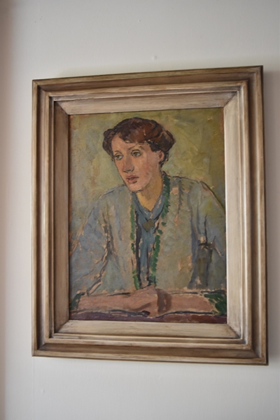  Painting of Virginia by her sister Vanessa Bell 