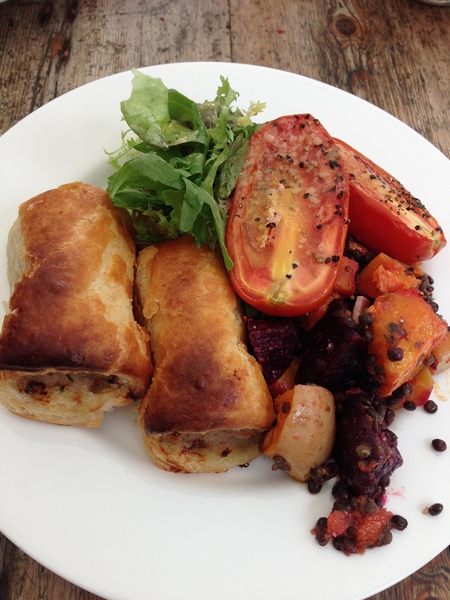  Sausage rolls with roasted tomatoes and lentil salad 