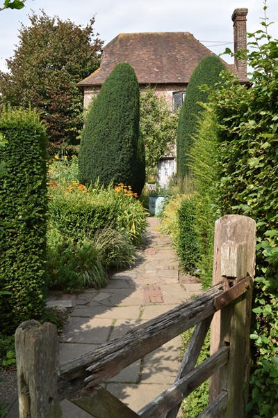 South Cottage Garden (3).jpg