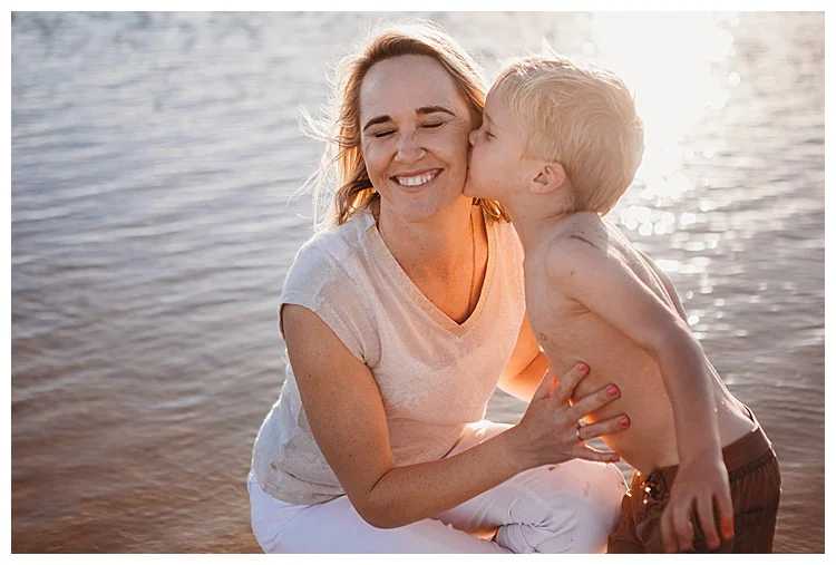 SophieSmith_Megan_Motherhood_011.jpg