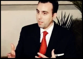 Craig Hammer leads the World Bank Institute’s Global Media Development program, a partnership-driven initiative which focuses on information and media as drivers of good governance. A licensed attorney, his work at the World Bank has included strengthening laws, policies, and regulations to enhance the enabling environment for media and access to information, as well as collaborative approaches with media practitioners (journalists, editors, media owners/managers, students, developers, and more) to strengthen the role of media as a key driver of the global knowledge economy, and as a techenabled, institution of