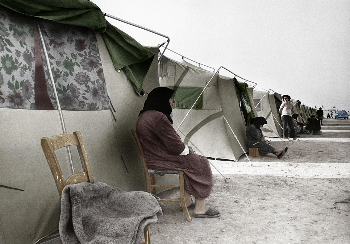 a-camp-of-300-tents-for-1400-refugees-lefkaritis-near-lamaca-cyprus-1974-web.jpg