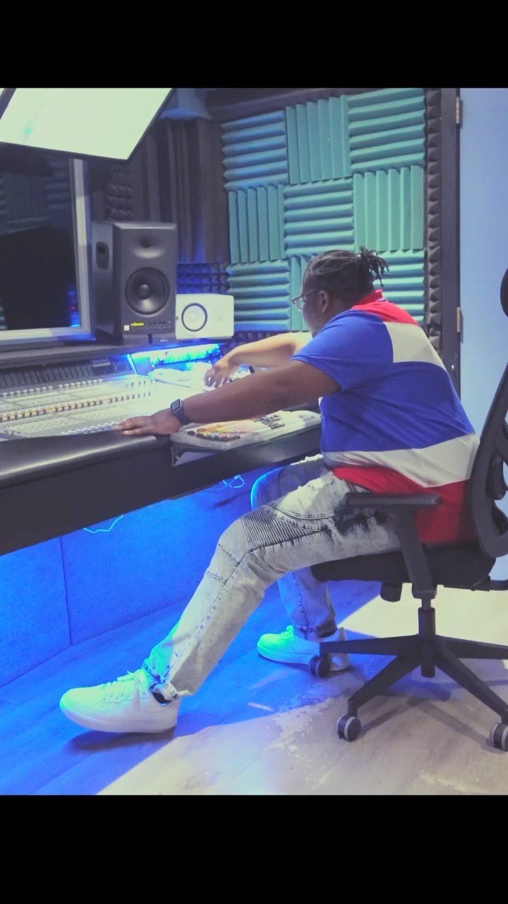 @rashad.soundloft ready for bookings. lock in ๐๐๐ #newenergy