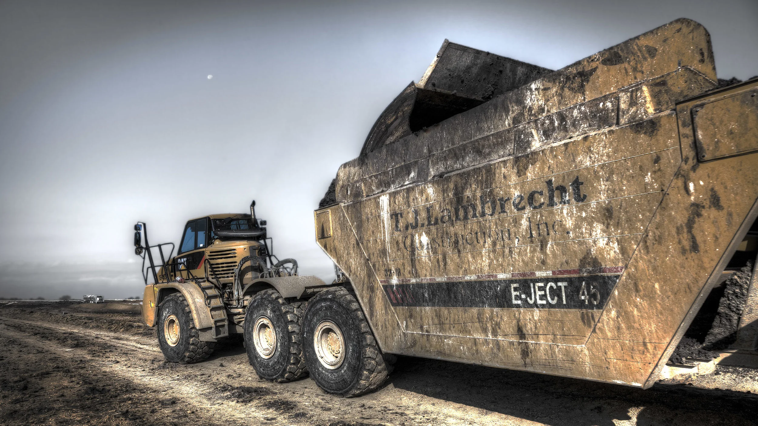 TJL TX130 loader 8642.jpg